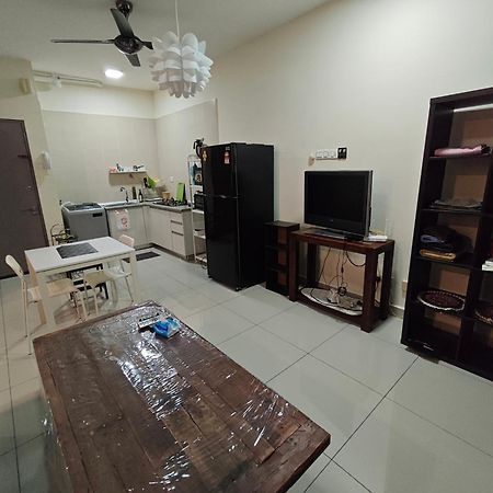 Flexis Studio 1, Free 600Mbps Wifi, One South Serdang, Lakeview, Mrt Serdang Raya Utara, Apu, Upm, South City Plaza เซอรีเคมบางัน ภายนอก รูปภาพ